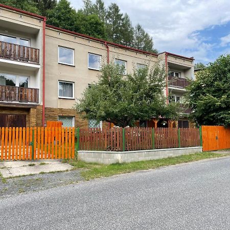 Apartmany Pod Prehradou Chřibská Exterior foto